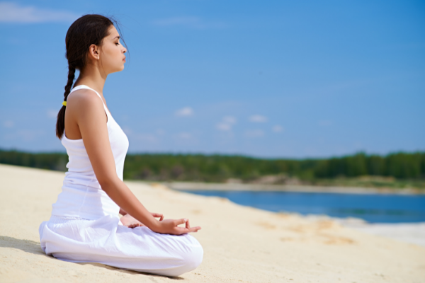 Seasons-in-our-Life-How-Acupuncture-Helps-Balance-Your-Body-Through-the-Changing-Seasons